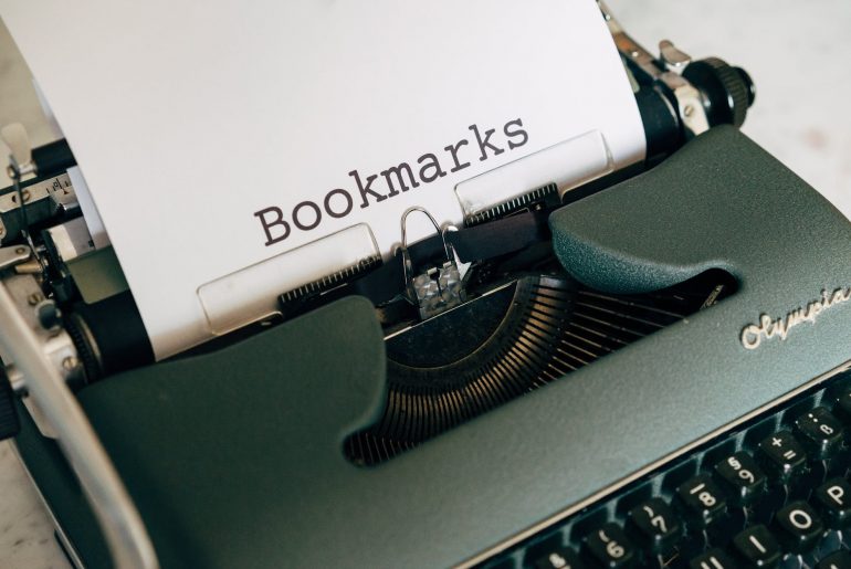 bookmarks source pexels-photo-4057661