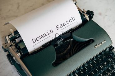 domain name - pexels-markus-winkler-4160089