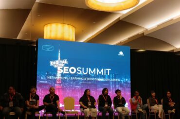 Para pembicara SEO Summit 2023 di sesi panel