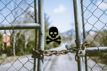 ilustrasi toxic backlink - pexels-travis-saylor-271738-951408