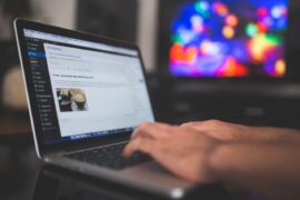 aktivasi blogging seorang blogger dengan menulis artikel